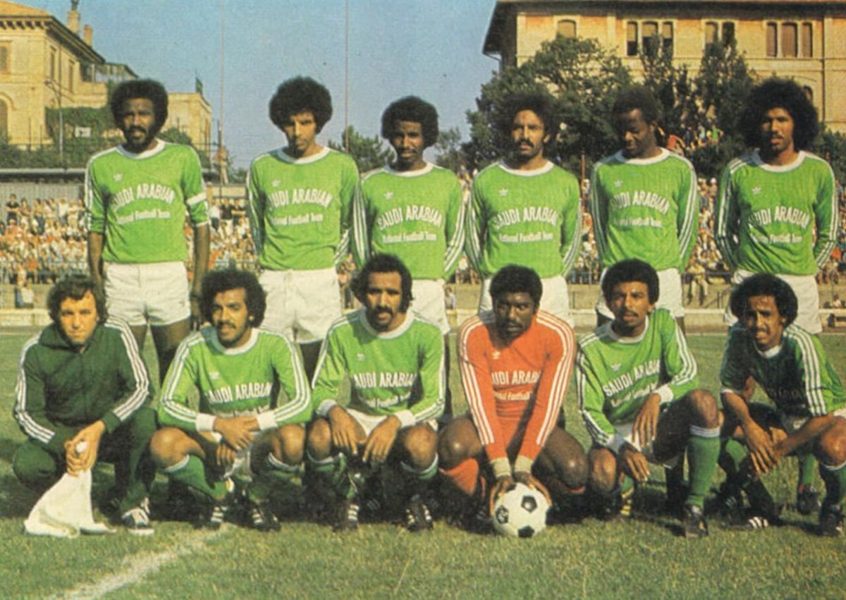 赛季数据复盘的出球让战术意图在画面里一目了然